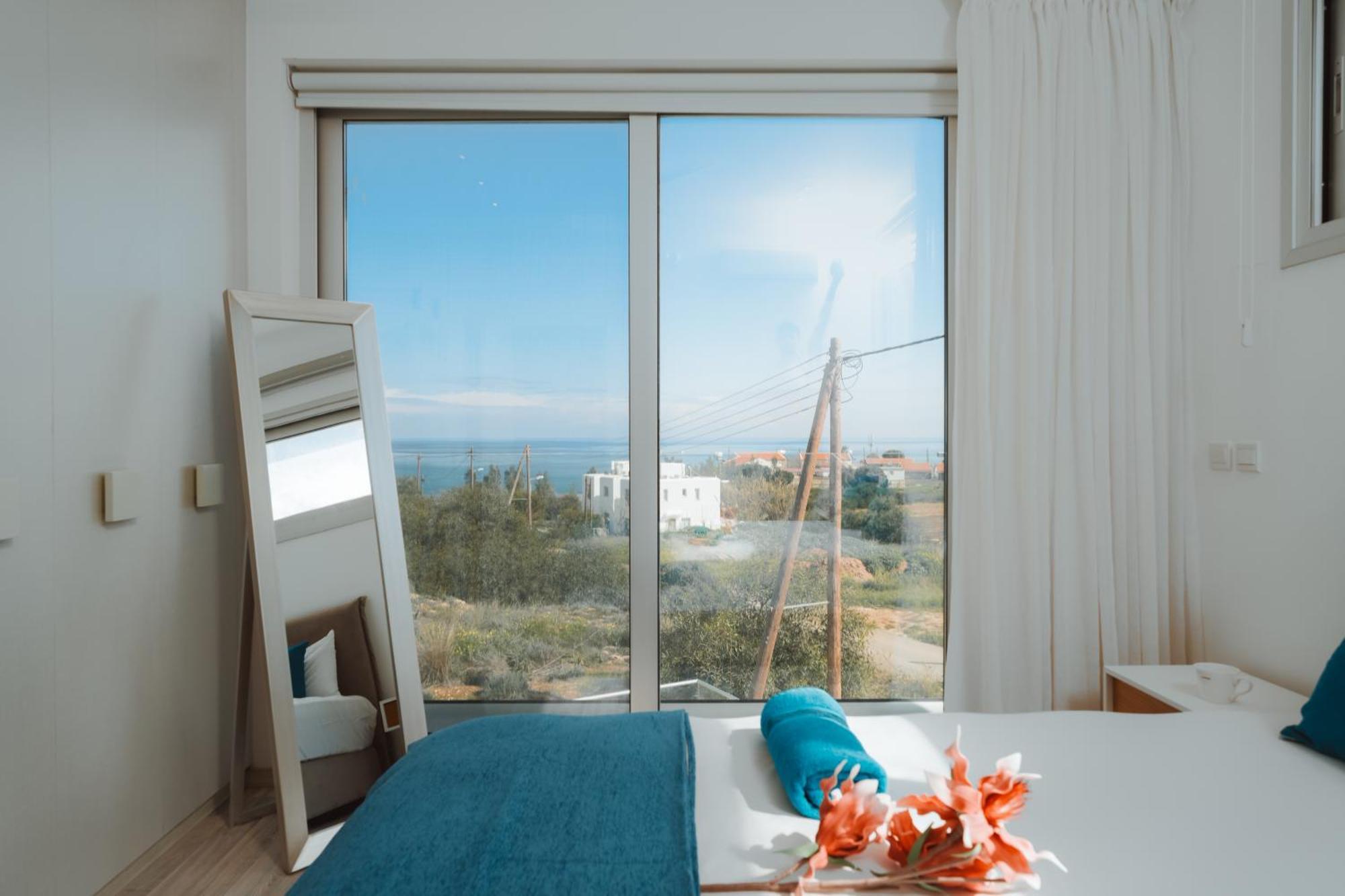 Seaside Luxury Villa Paralímni Eksteriør bilde