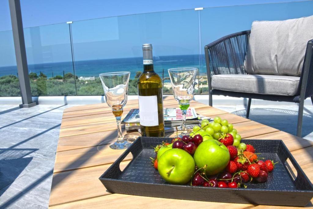Seaside Luxury Villa Paralímni Eksteriør bilde